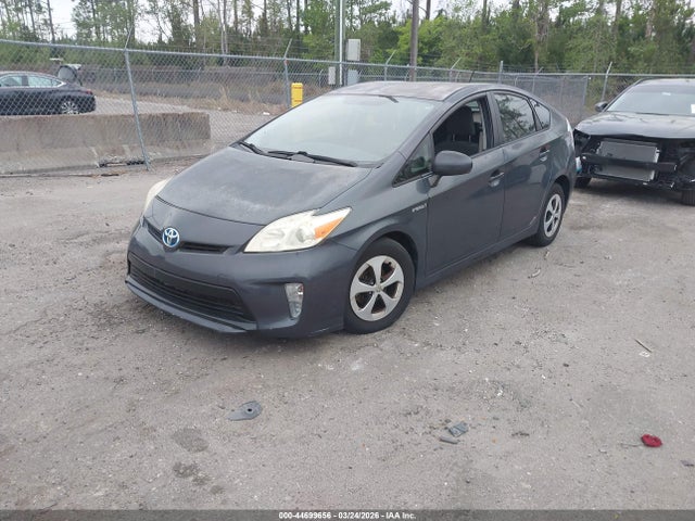 TOYOTA PRIUS - 2