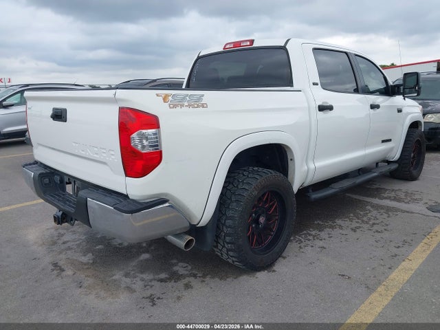 TOYOTA TUNDRA - 4