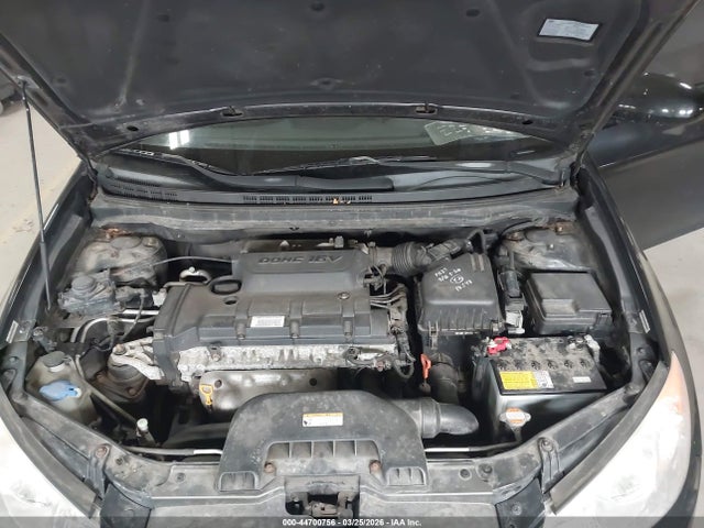 HYUNDAI ELANTRA SE - 10