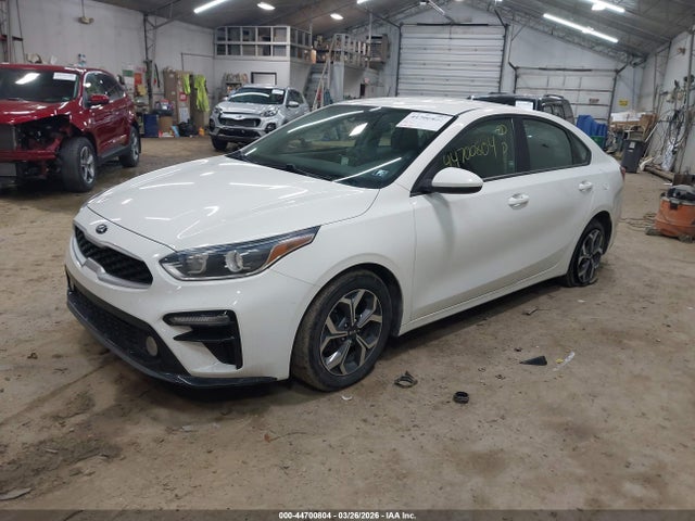KIA FORTE LXS - 2