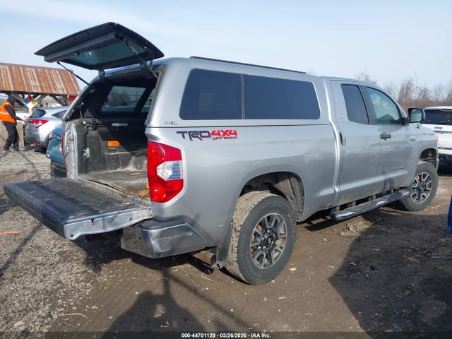 TOYOTA TUNDRA - 4