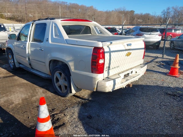 CHEVROLET AVALANCHE - 3