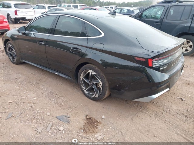 HYUNDAI SONATA SEL - 3