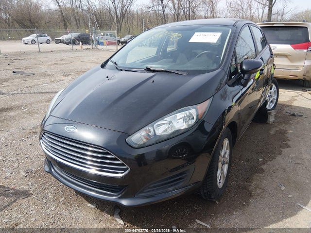 FORD FIESTA SE - 2