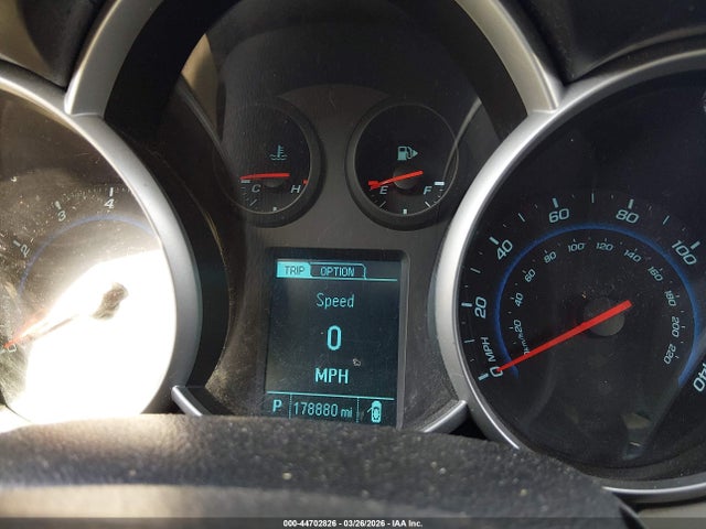 CHEVROLET CRUZE LS AUTO - 7