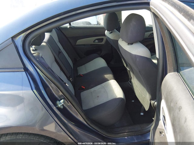 CHEVROLET CRUZE LS AUTO - 8