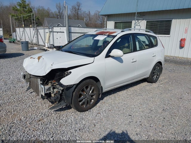 HYUNDAI ELANTRA TOURING GLS - 2