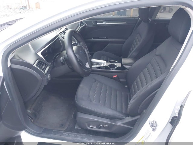 FORD FUSION SE - 5