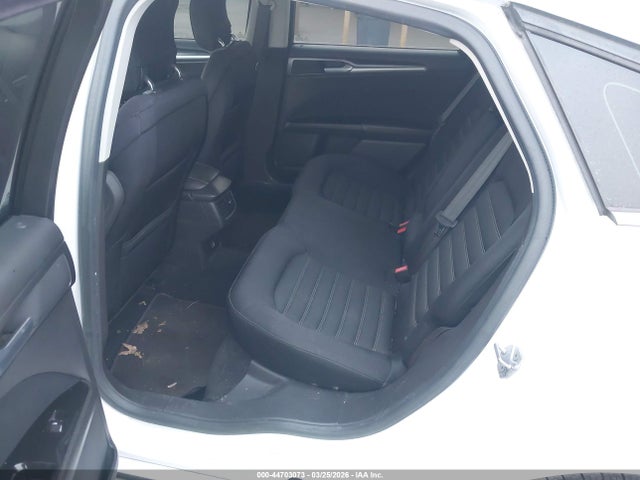 FORD FUSION SE - 8