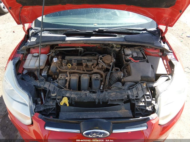 FORD FOCUS SE - 10