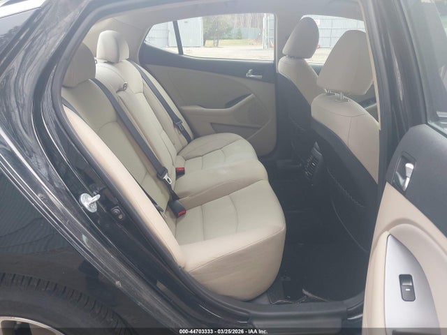 KIA OPTIMA HYBRID - 8