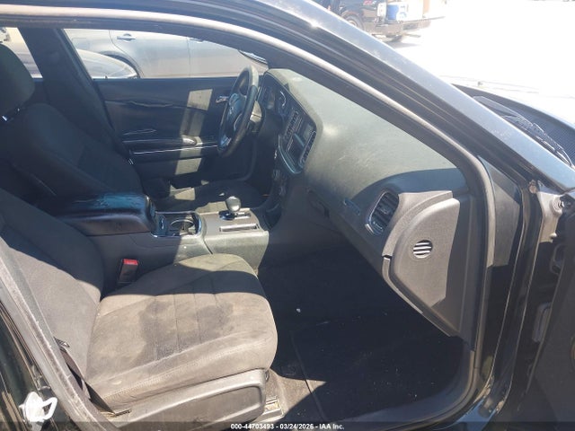 DODGE CHARGER SE - 5