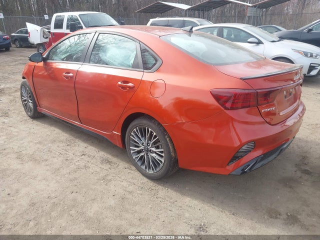 KIA FORTE GT-LINE - 3