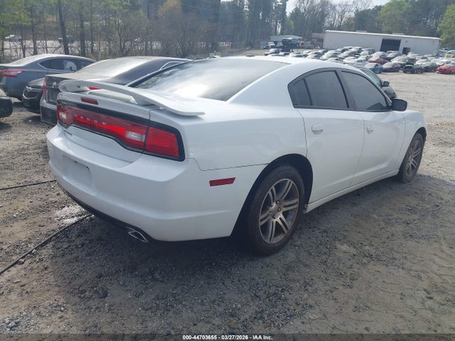 DODGE CHARGER SXT - 4
