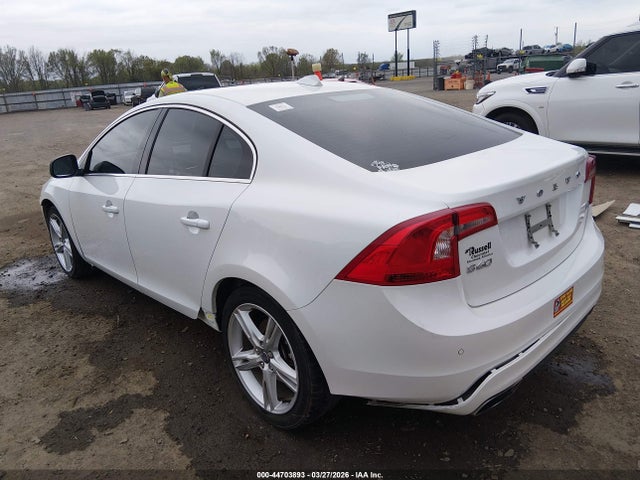 2016 Volvo S60 T5 DRIVE-E PREMIER — фото 3