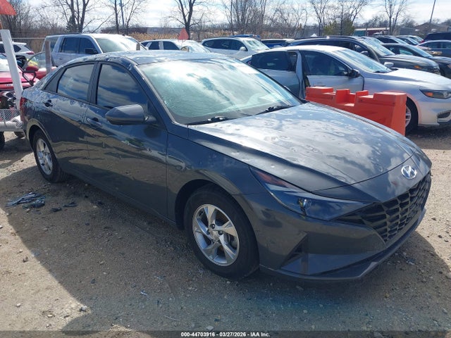 HYUNDAI ELANTRA SE - 1