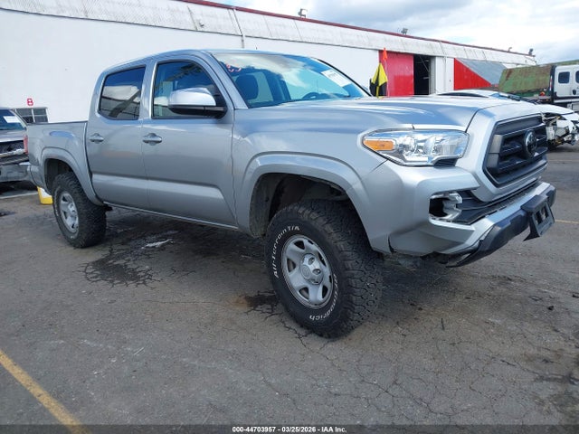 2022 TOYOTA TACOMA SR V6