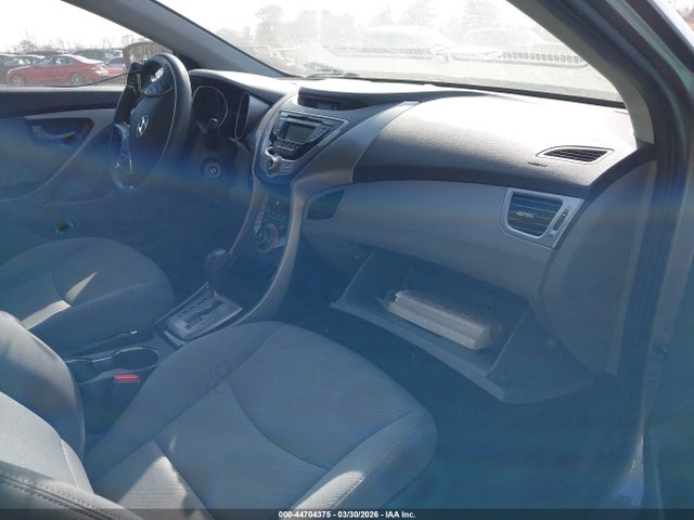 HYUNDAI ELANTRA GLS/LIMITED - 5