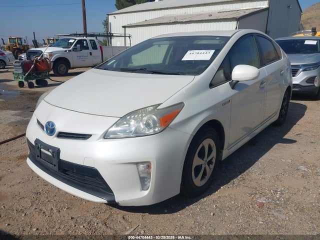 TOYOTA PRIUS - 2