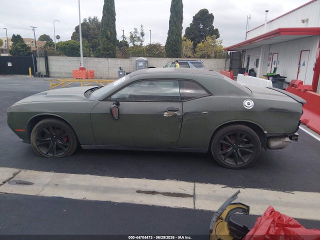 صورة مصغرة 15 لـ 2015 Dodge CHALLENGER SXT