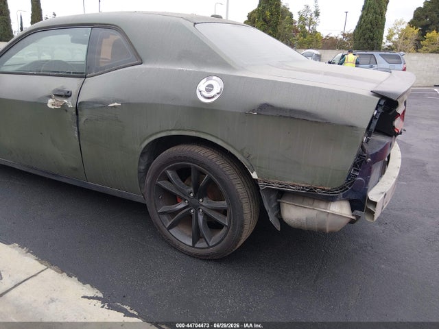 صورة 6 لـ 2015 Dodge CHALLENGER SXT