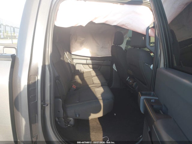 FORD F-150 STX - 8