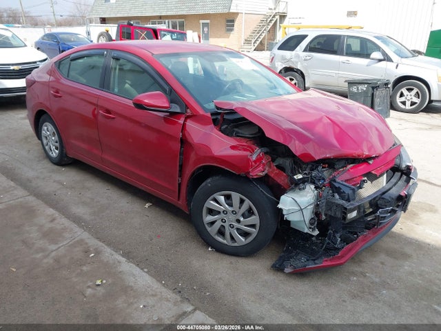 HYUNDAI ELANTRA SE - 1