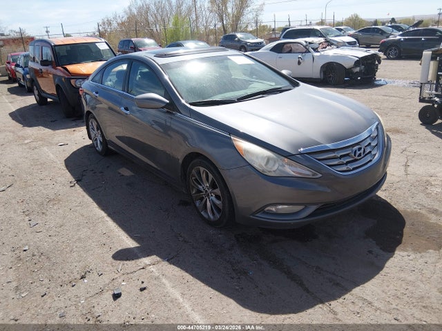 HYUNDAI SONATA SE 2.0T - 1
