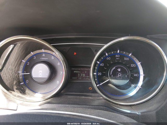 HYUNDAI SONATA SE 2.0T - 7