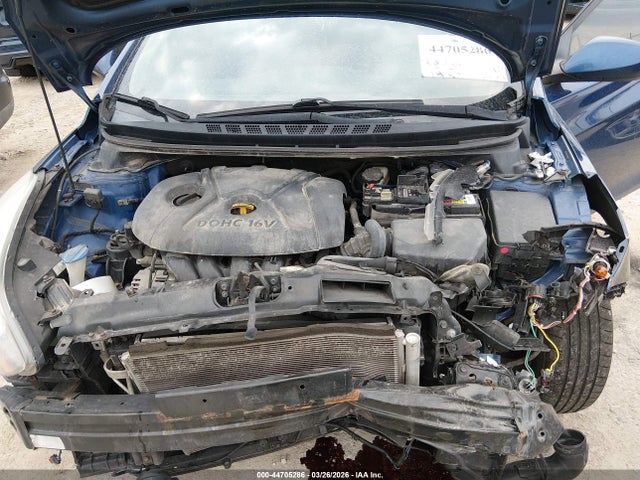 HYUNDAI ELANTRA SE - 10