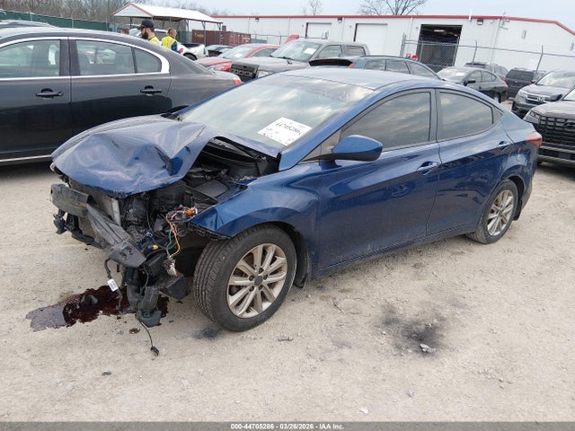 HYUNDAI ELANTRA SE - 2