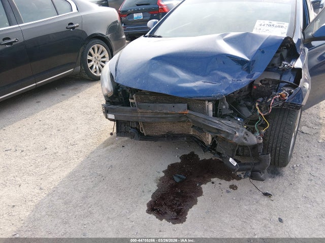 HYUNDAI ELANTRA SE - 6