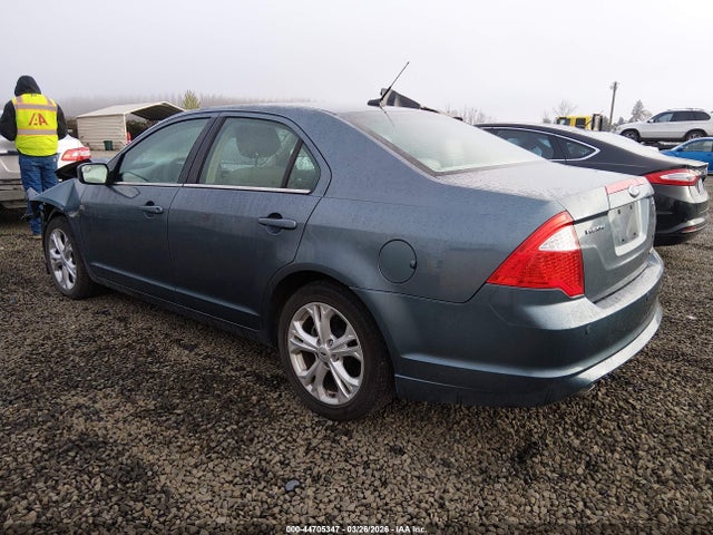 FORD FUSION SE - 3