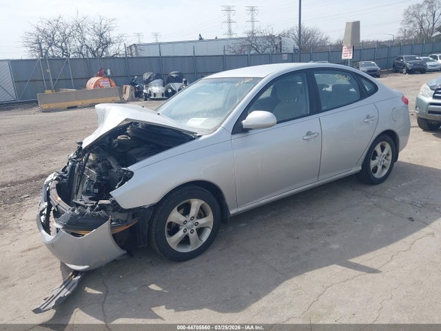 HYUNDAI ELANTRA SE - 2