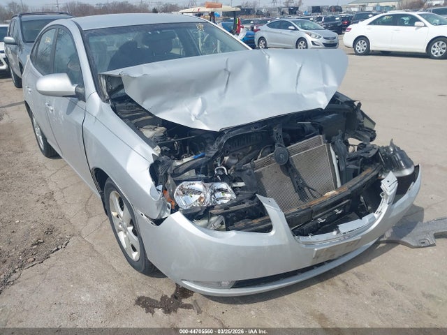 HYUNDAI ELANTRA SE - 6