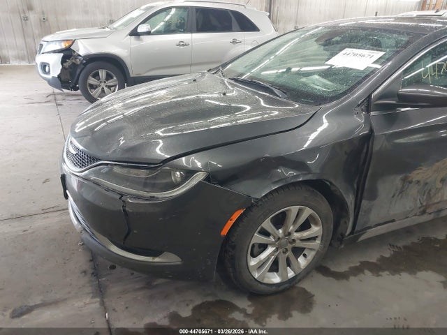 2016 Chrysler 200 LIMITED 照片 6