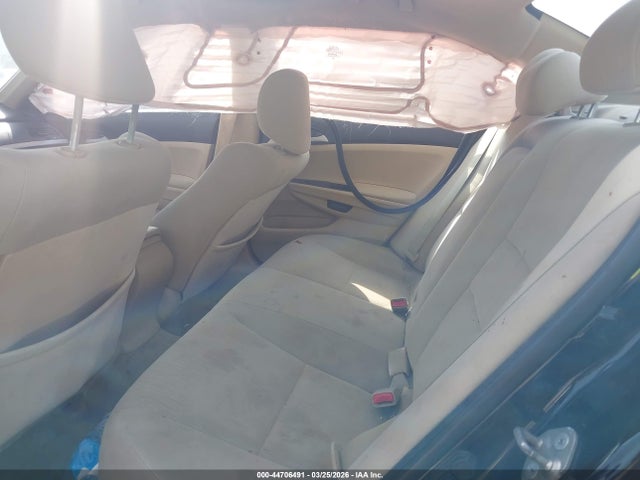 HONDA ACCORD 2.4 LX - 8