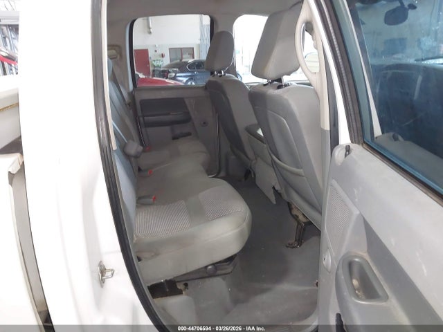 DODGE RAM 1500 SLT - 8