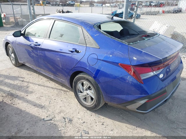 2025 Hyundai ELANTRA SE 照片 3