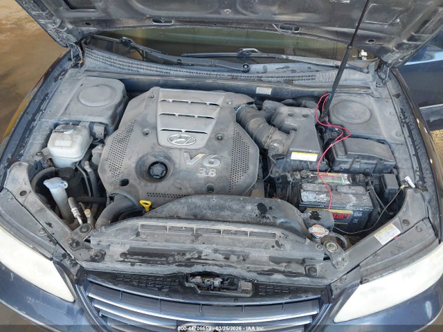 HYUNDAI AZERA LIMITED/SE - 10