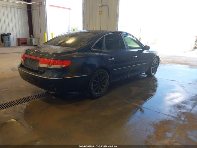 HYUNDAI AZERA LIMITED/SE - 4