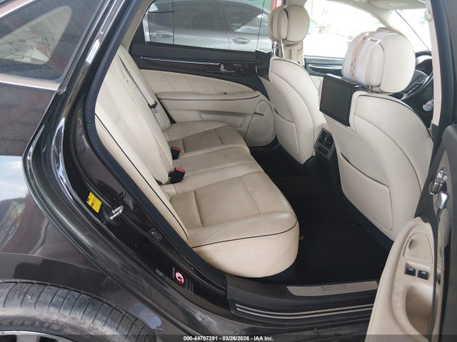 HYUNDAI EQUUS ULTIMATE - 8