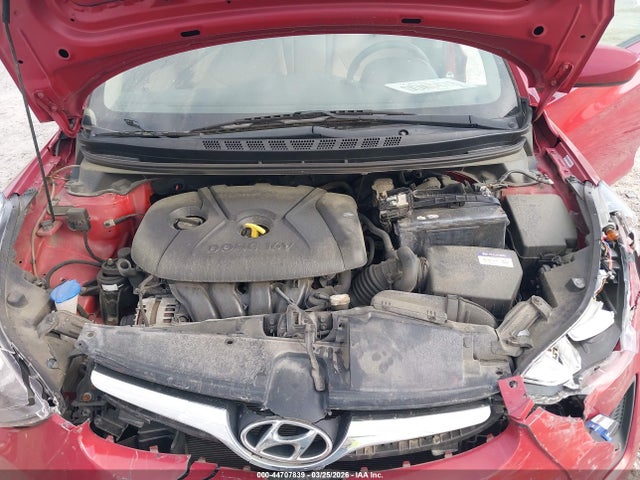 HYUNDAI ELANTRA SE - 10