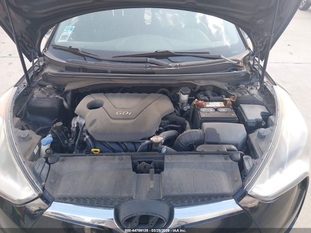 HYUNDAI VELOSTER - 10