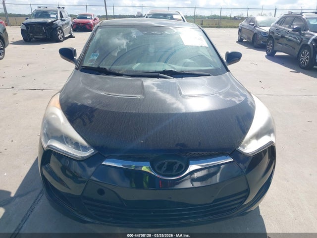 HYUNDAI VELOSTER - 6