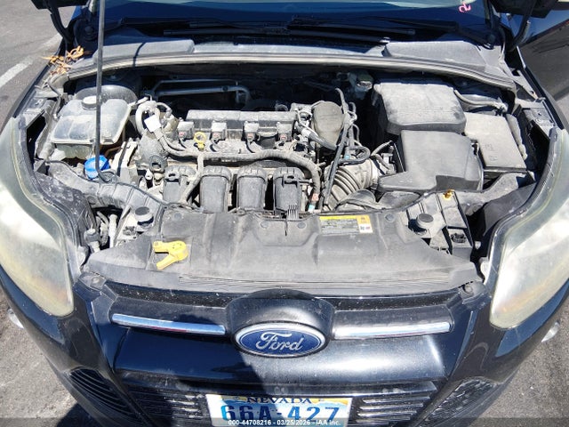 FORD FOCUS TITANIUM - 10