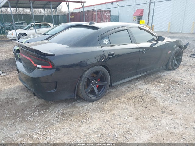 صورة 4 لـ 2018 Dodge CHARGER R/T SCAT PACK RWD