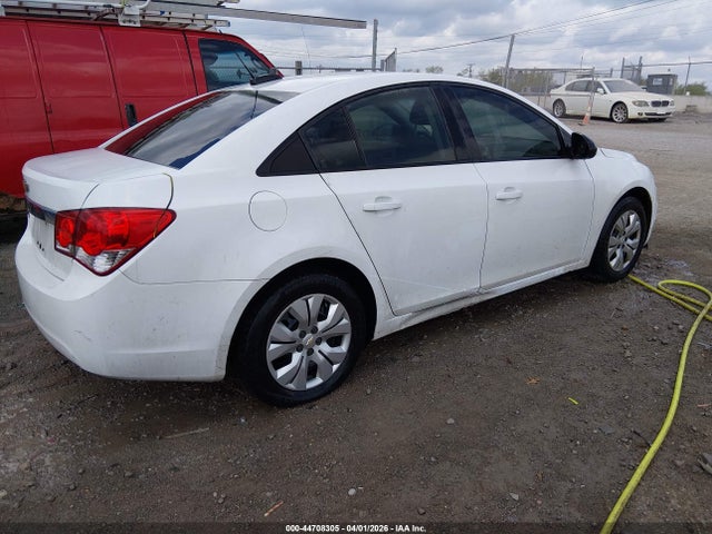 CHEVROLET CRUZE LS AUTO - 4