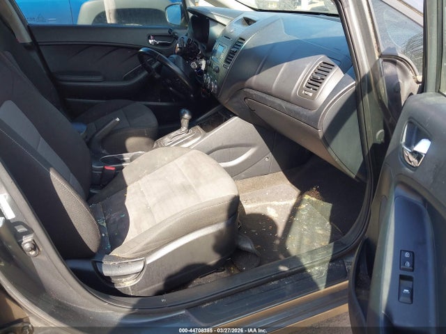 KIA FORTE EX - 5