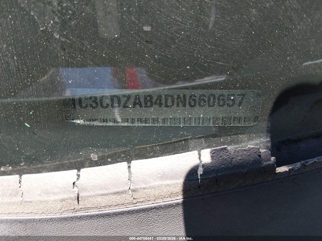 DODGE AVENGER SE - 9